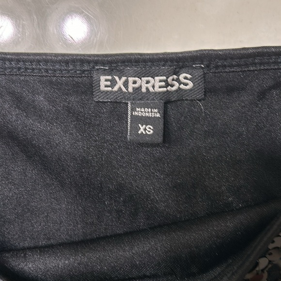 LA Express Black Sequin mini skirt. Size XS. - Picture 3 of 5